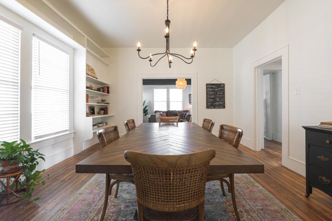Restored 1930S Uptown Bungalow 2 Min. To Magnolia 웨이코 외부 사진