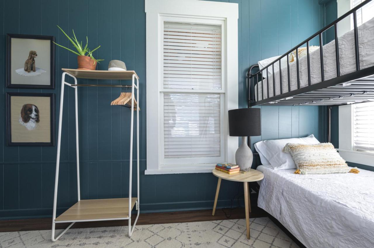 Restored 1930S Uptown Bungalow 2 Min. To Magnolia 웨이코 외부 사진