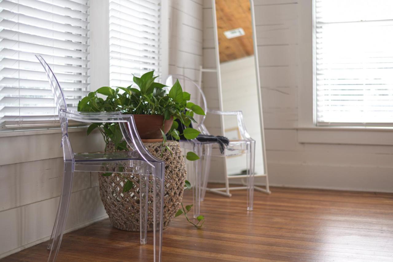 Restored 1930S Uptown Bungalow 2 Min. To Magnolia 웨이코 외부 사진